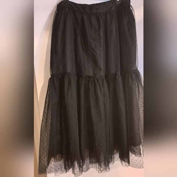Scoop Black Polka Dot Tulle Midi Skirt XL NWT Parisian Chic! - Picture 2 of 7